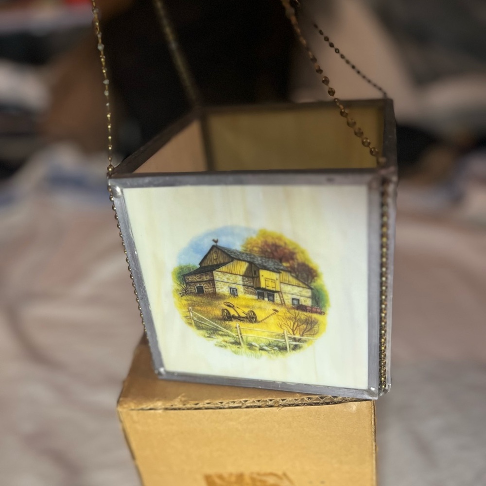 Boutique Brand - Stain Glass/Cottagecore-inspired plant hanger/storage